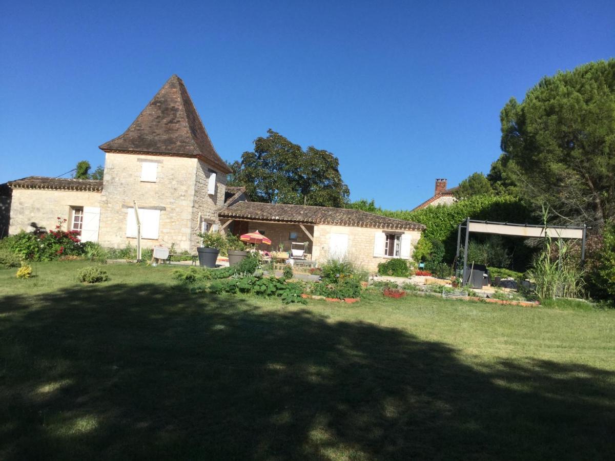Chez Patricia Bed & Breakfast Castelnau-Montratier Exterior photo