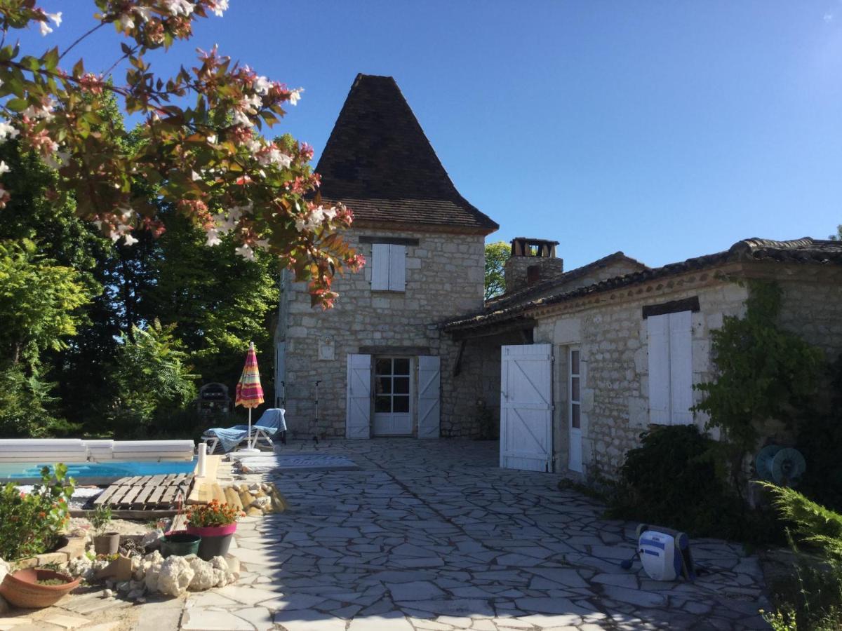 Chez Patricia Bed & Breakfast Castelnau-Montratier Exterior photo